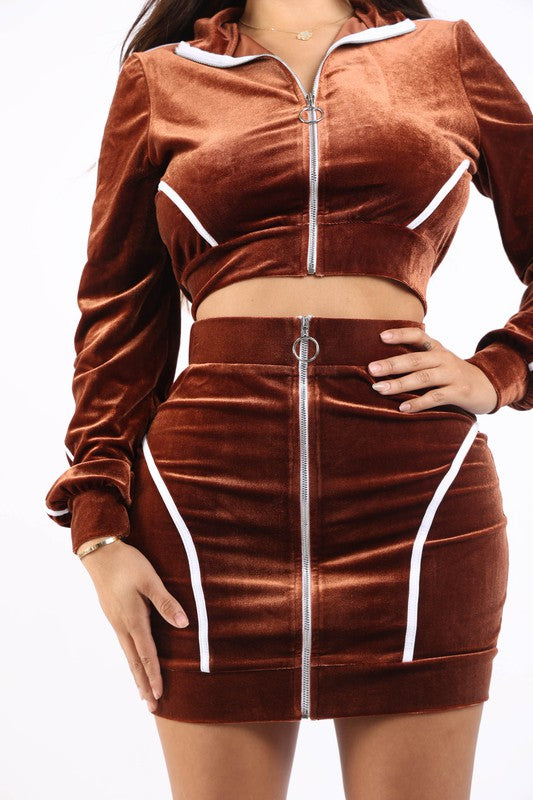 What you looking at two piece set