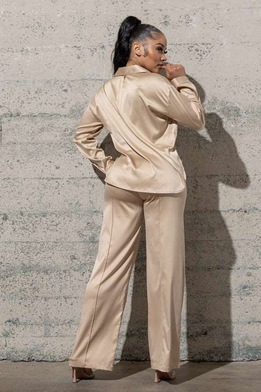 Come and get me THREE PIECE SATIN SET